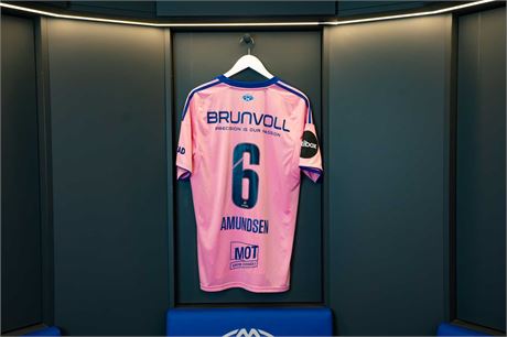 Molde FK - Auksjon til inntekt for Rosa sløyfe