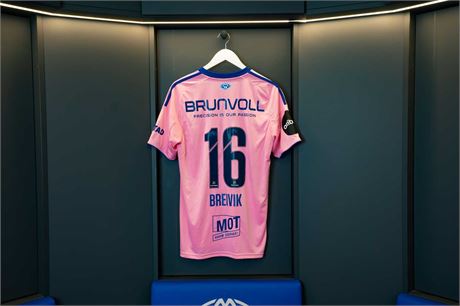 Molde FK - Auksjon til inntekt for Rosa sløyfe